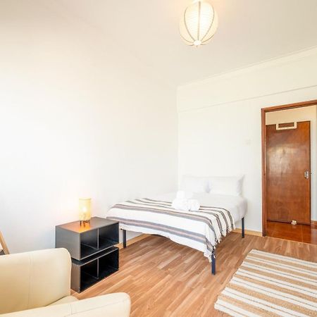 Guestready - Costa Da Caparica Beach Getaway Leilighet Eksteriør bilde